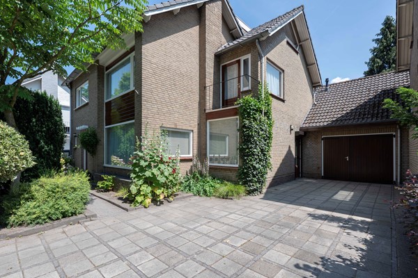 Medium property photo - Eikenlaan 9, 4731 CP Oudenbosch